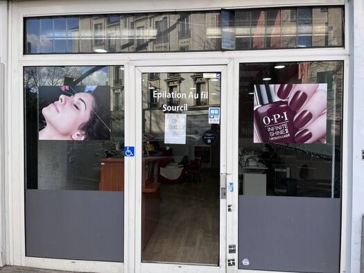 Boutique à vendre 252 000 € 1 pièce 47,3 m² de surface de vente Centre-Voltaire Asnières-sur-Seine 92600