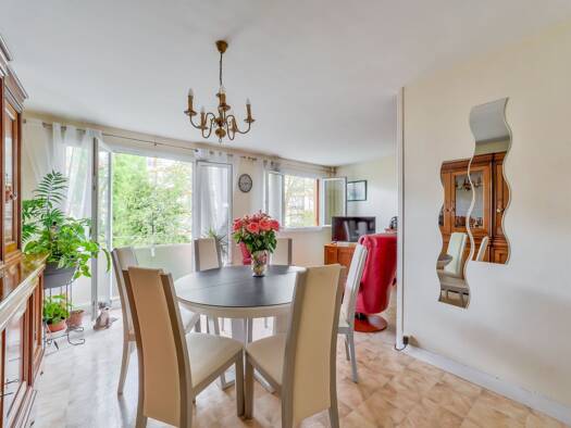 Appartement à vendre 390 000 € 4 pièces 2 chambres 72 m² Étage 2/4 Galvents-Corby Clamart 92140