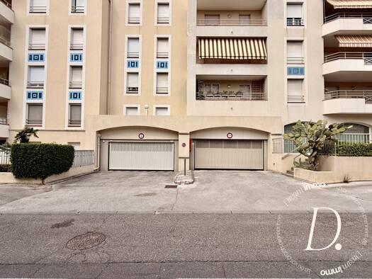 Parking à vendre 40 000 € 22 m² Olbia Hyères 83400