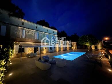 Maison à vendre 660 000 € 12 pièces 8 chambres 272,5 m² 4 007 m² de terrain Bourg 33710