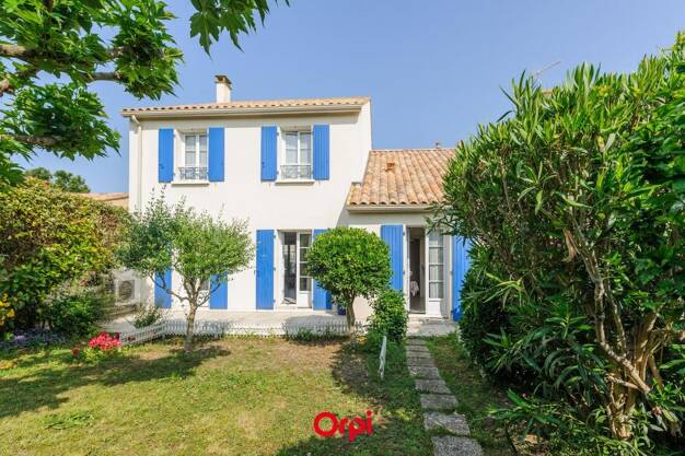 Maison à vendre 498 000 € 4 pièces 3 chambres 115 m² 300 m² de terrain Est Châtelaillon-Plage 17340