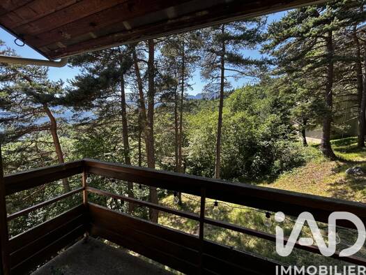 Appartement à vendre 28 000 € 1 pièce 20 m² Étage 1/3 Le Col de l'Arzelier Château-Bernard 38650