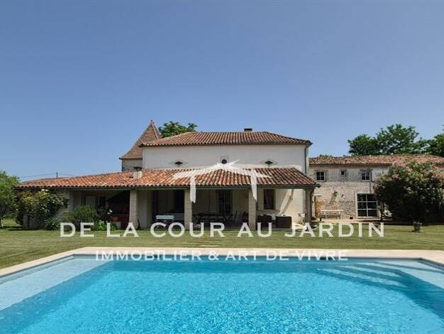 Maison à vendre 787 500 € 9 pièces 5 chambres 420 m² 8 654 m² de terrain Fongrave 47260