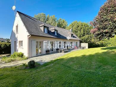 Maison à vendre 335 000 € 9 pièces 5 chambres 203 m² 6 244 m² de terrain St Sauveur le Vicomte 50390