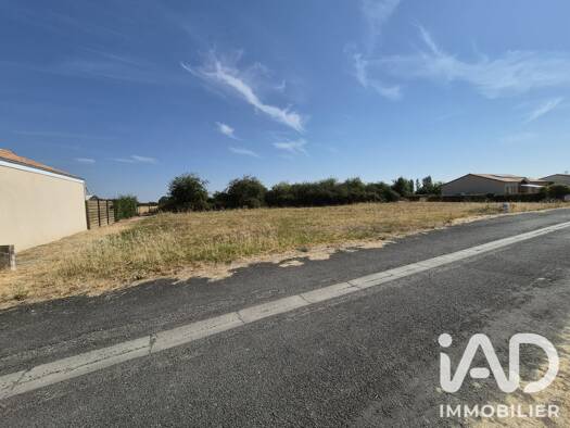 Terrain constructible à vendre 18 500 € 507 m² de terrain Loretz-d'Argenton 79290