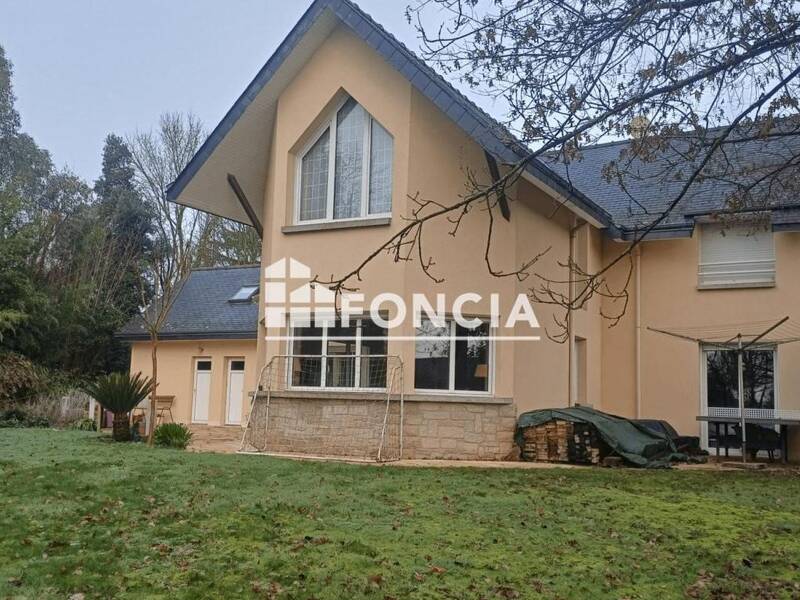 Maison à vendre, 217m², CHARTRES DE BRETAGNE