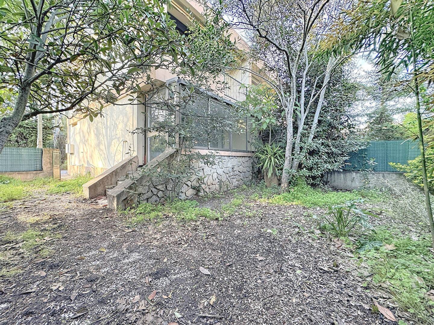 Maison à vendre, 64m², TOULON