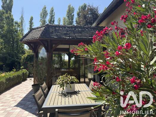 Maison à vendre 299 000 € 6 pièces 3 chambres 135,72 m² 2 725 m² de terrain Lachapelle-sous-Gerberoy 60380