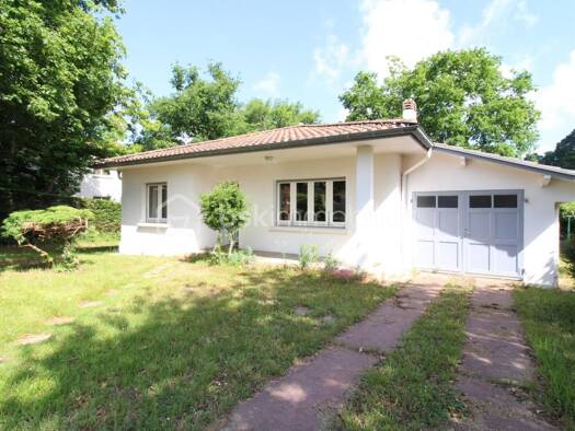 Maison de plain-pied à vendre 232 000 € 4 pièces 3 chambres 100 m² 803 m² de terrain Biarnes Saint-Pierre-du-Mont 40280