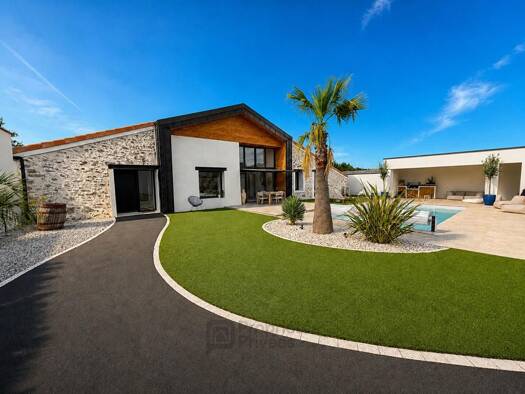 Demeure à vendre 627 900 € 5 pièces 3 chambres 175 m² 882 m² de terrain La Séguinière 49280