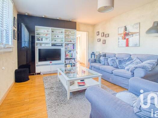 Appartement à vendre 185 000 € 3 pièces 2 chambres 58 m² Les Coteaux Andrésy 78570