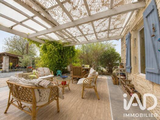 Maison à vendre 220 000 € 6 pièces 5 chambres 194 m² 2 391 m² de terrain Plaine-d'Argenson 79360