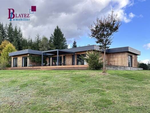 Villa à vendre 988 000 € 5 pièces 3 chambres 158 m² 6 m² de terrain Neuvic 19160