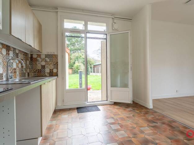 Maison à vendre 239 000 € 4 pièces 2 chambres 64 m² 633 m² de terrain La Prairie Arpajon 91290