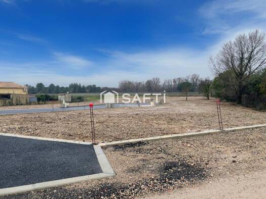 Terrain constructible viabilisé à vendre 165 000 € 350 m² de terrain Gignac 34150
