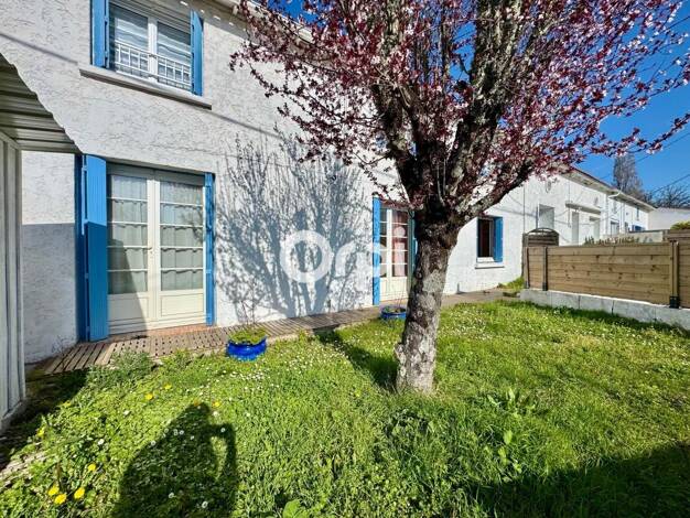 Maison à vendre 163 000 € 3 pièces 2 chambres 86 m² 217 m² de terrain Breuillet 17920