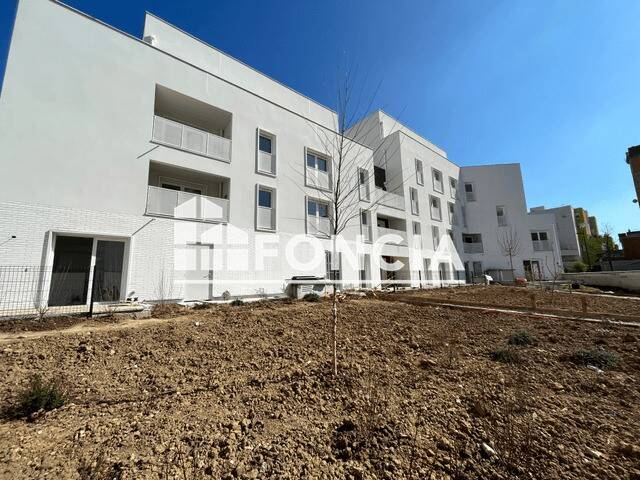 Maison à louer, 75m², COURCOURONNES