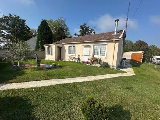 Maison de plain-pied à vendre 119 900 € 4 pièces 3 chambres 74 m² Coullons 45720