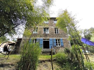 Propriété à vendre 179 900 € 6 pièces 5 chambres 298 m² 1 381 m² de terrain Saint-Laurent-sur-Gorre 87310