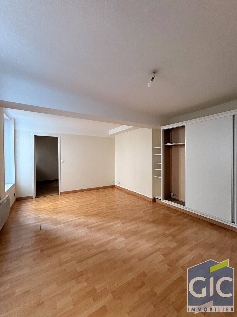 Maison à louer, 38m², CAEN
