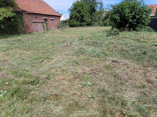 Terrain constructible à vendre 48 500 € 733 m² de terrain Athies-sous-Laon 02840