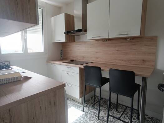 Appartement à louer 672 € 2 pièces 50,4 m² Étage 5/5 Ronsard Pagnol La Riche 37520
