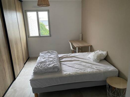 Appartement à louer 650 € 1 pièce 13,1 m² 1er étage La Garenne-Baudin Le Bouscat 33110