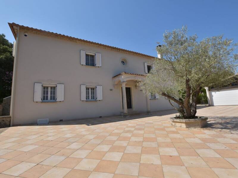 Maison à vendre, 248m², NIMES