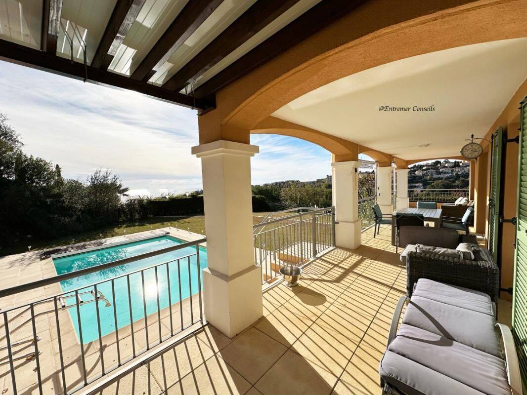 Maison - Nice - 200m² — 3