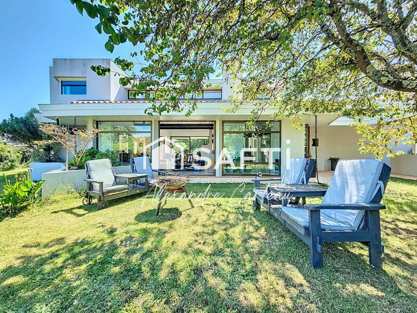 Maison à vendre, 240m², LATRESNE
