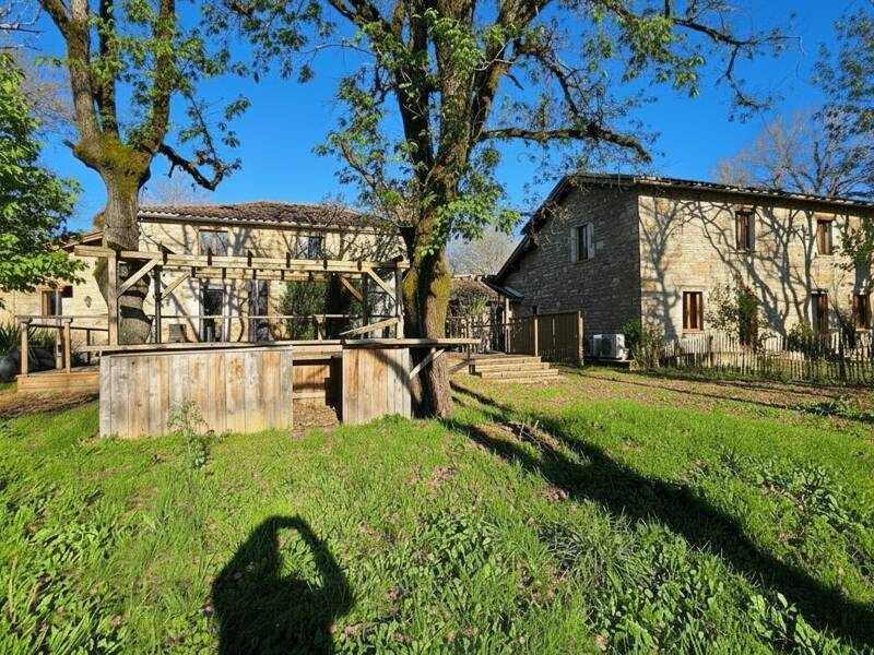 Maison à vendre, 390m², SAINT ANTONIN NOBLE VAL