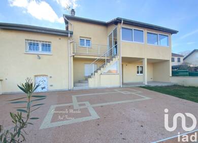 Maison à vendre 325 000 € 9 pièces 6 chambres 250 m² 584 m² de terrain Belleville 54940