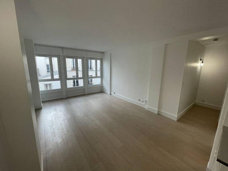 Maison à louer, 29m², PARIS 18E