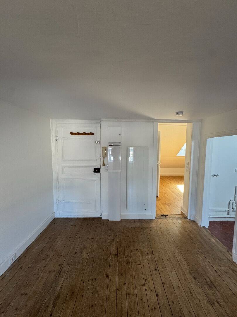 Maison à louer, 28m², VERSAILLES
