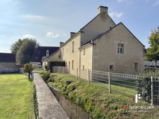 Duplex à vendre 265 000 € 5 pièces 4 chambres 98,6 m² Étage 1/2 Caen 14000