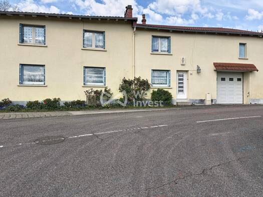 Maison à vendre 159 000 € 6 pièces 3 chambres 236 m² 973 m² de terrain Poussay 88500
