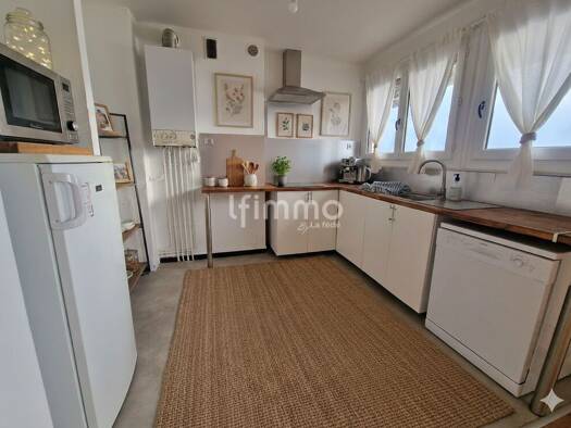 Appartement à vendre 248 000 € 3 pièces 2 chambres 85 m² Étage 5/8 La Souys Floirac 33270