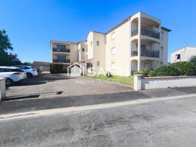 Appartement à vendre 150 000 € 3 pièces 2 chambres 68 m² Dernier étage, Étage 2/2 Sainte Pezenne Niort 79000