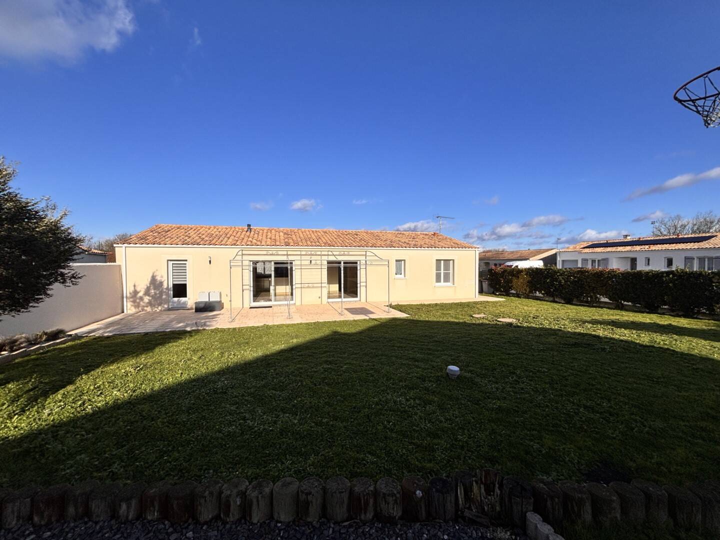 Maison à vendre, 130m², SAINT JEAN DE LIVERSAY