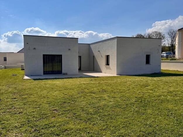 Maison à vendre 474 000 € 5 pièces 4 chambres 157 m² 1 860 m² de terrain Les Loges-Montapins Ouest Nevers 58000