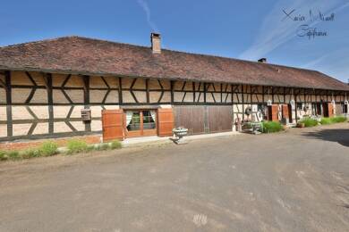 Maison à vendre 689 700 € 10 pièces 5 chambres 480 m² 3 000 m² de terrain Montpont-en-Bresse 71470