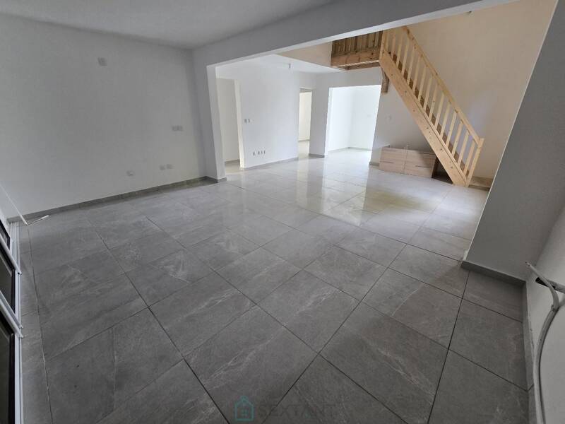 Maison à vendre, 140m², BASSE TERRE