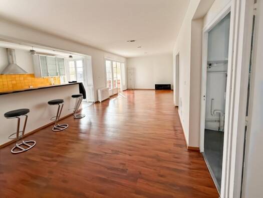 Appartement à vendre 138 600 € 3 pièces 2 chambres 74 m² École Sembel (2) Agen 47000