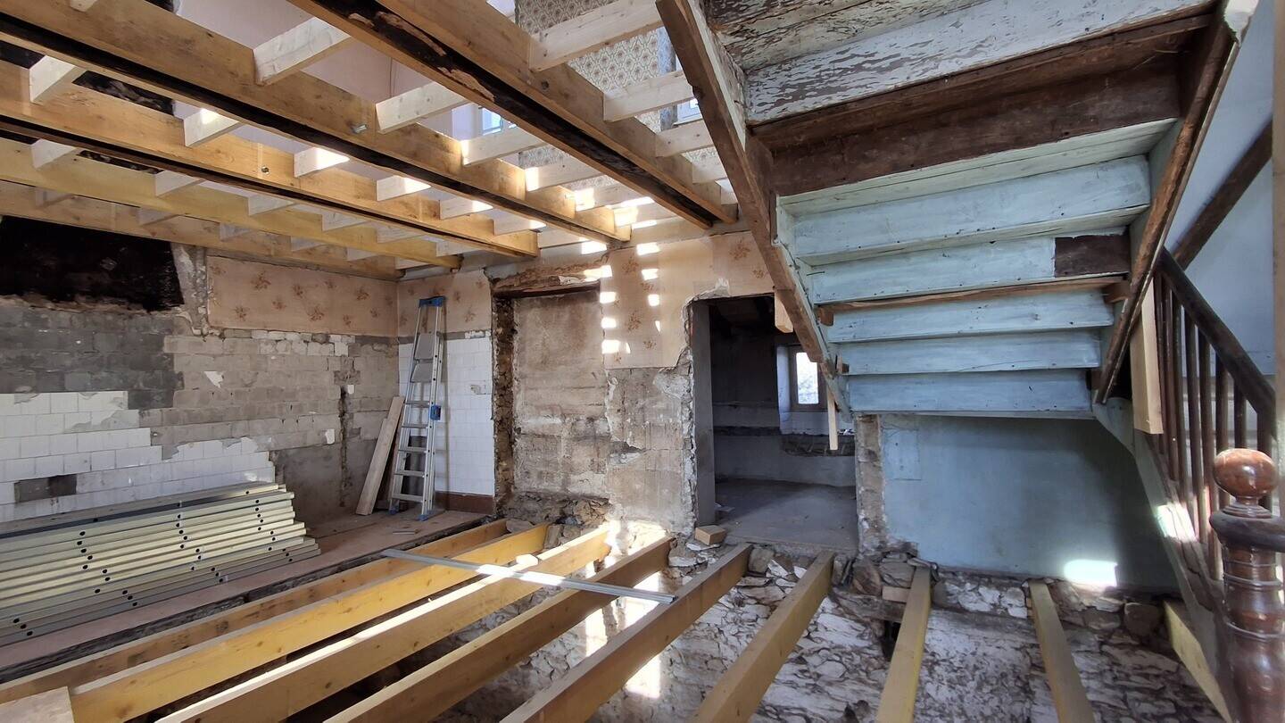Maison à vendre, 181m², LA SALVETAT PEYRALES