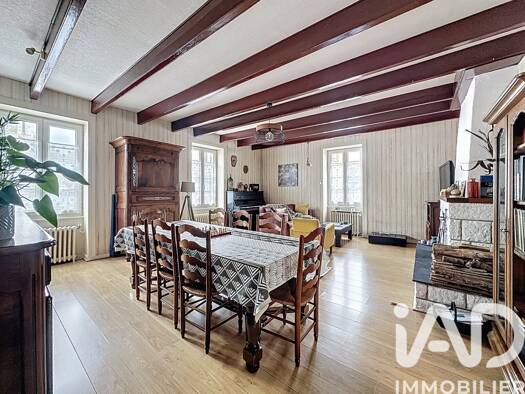 Maison de ville à vendre 229 000 € 5 pièces 3 chambres 130 m² Saint-Jean-de-Liversay 17170