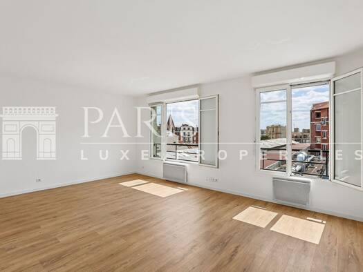 Appartement à vendre 420 000 € 2 pièces 1 chambre 51 m² Étage 3/4 Gambetta Paris 20ème arrondissement 75020