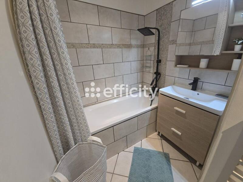 Maison à louer, 83m², TRETS