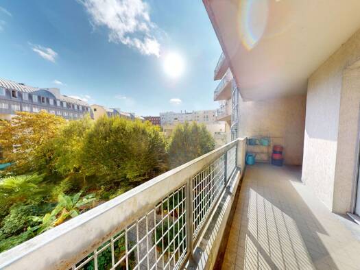 Appartement à vendre 1 150 000 € 6 pièces 4 chambres 135 m² Étage 3/7 Bassin de la Villette Paris 19ème arrondissement 75019