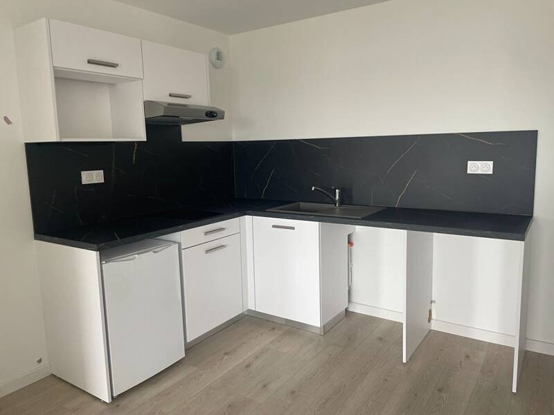 Maison à louer, 45m², VERN SUR SEICHE