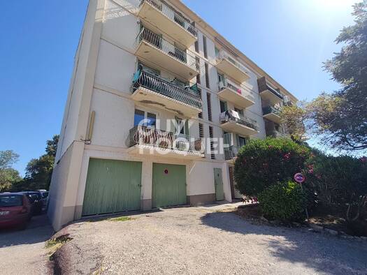 Appartement à vendre 90 000 € 3 pièces 2 chambres 56,69 m² Étage 4/4 Saint Veran-Marsillargues Avignon 84000
